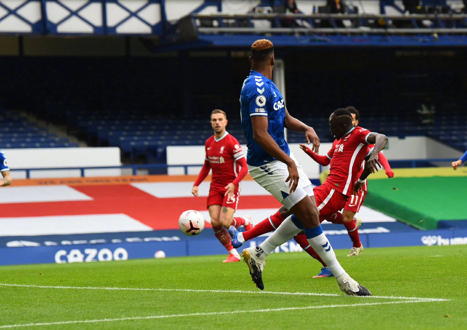 练被捕引发 练被捕引发